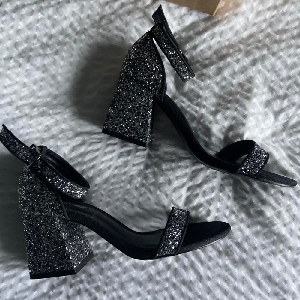 Bershka Black and Silver Heels with Block Heel and Open Toe Design